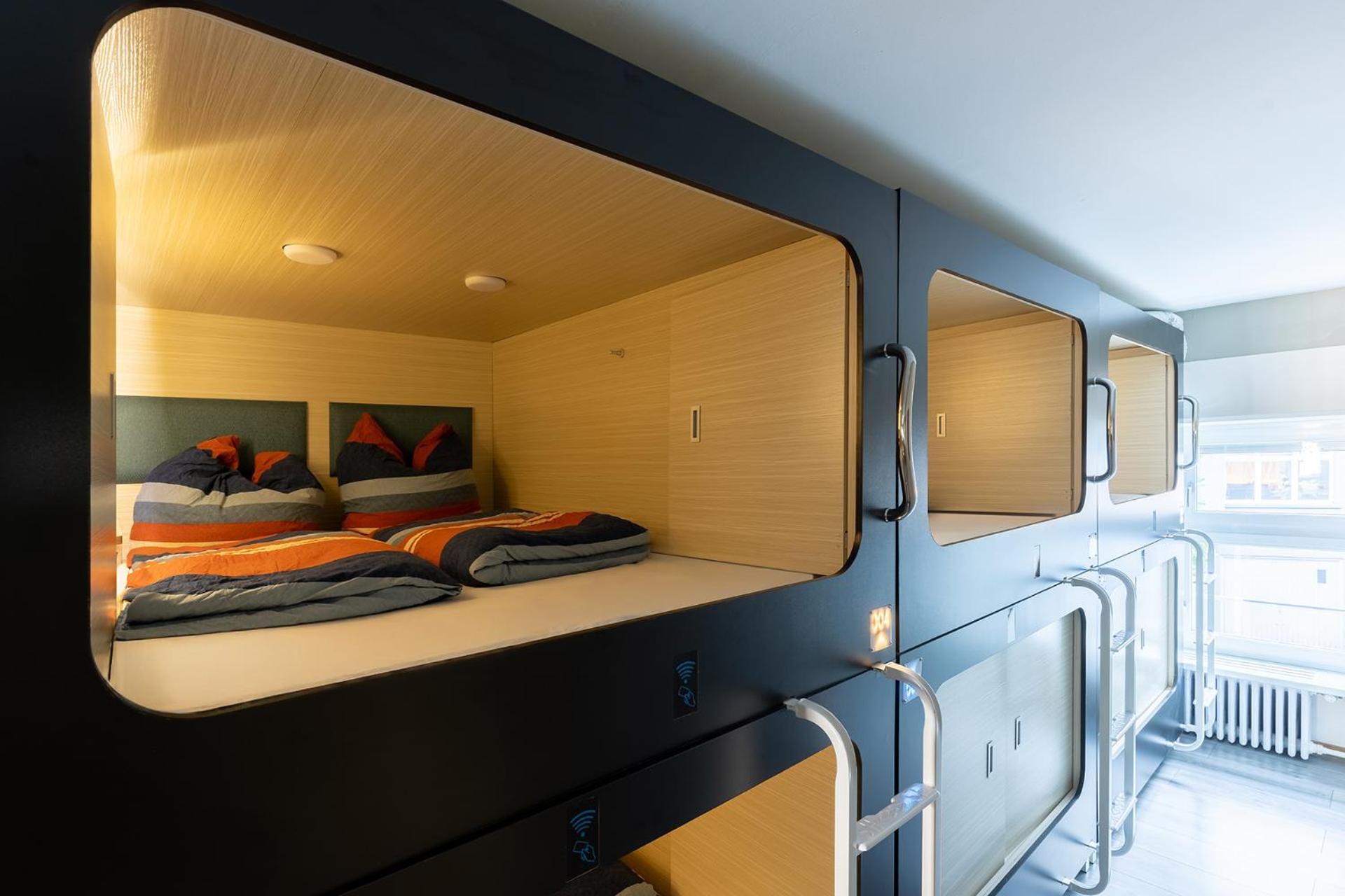 Mue Cubes - Capsule Hotel Basel Exterior photo