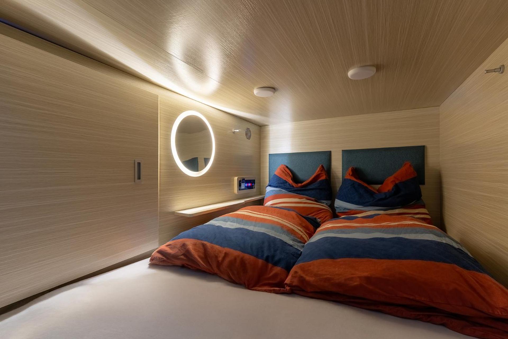 Mue Cubes - Capsule Hotel Basel Exterior photo
